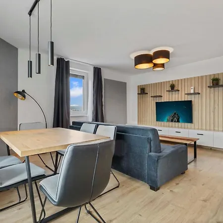 Lam Premiere - Ac - Awesome View In Lägenhet