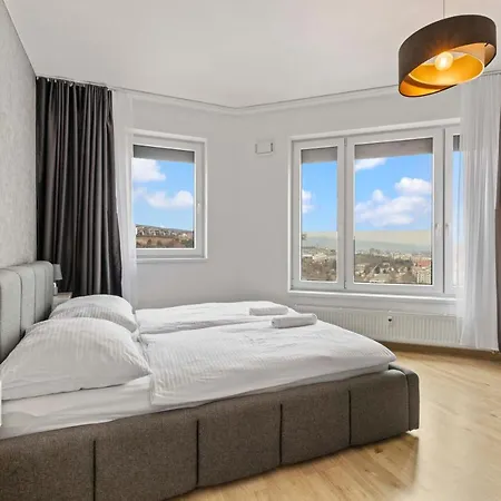 Lam Premiere - Ac - Awesome View In Pressburg